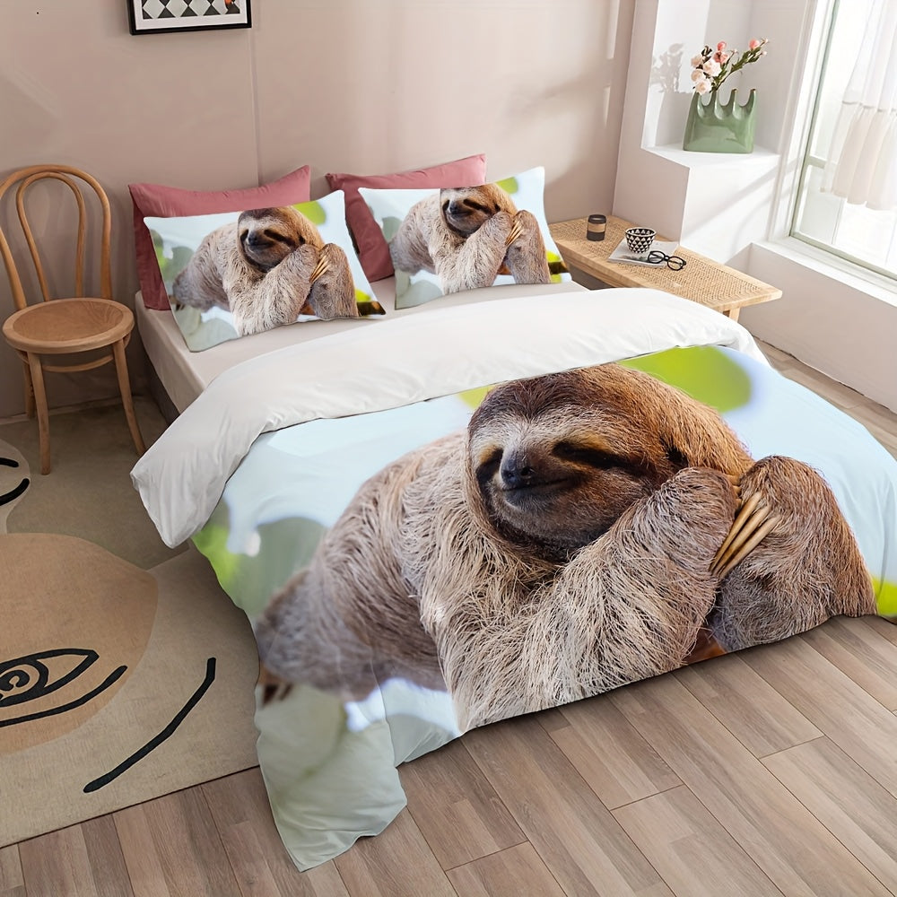 Sloth Lying on Tree Bedding Set