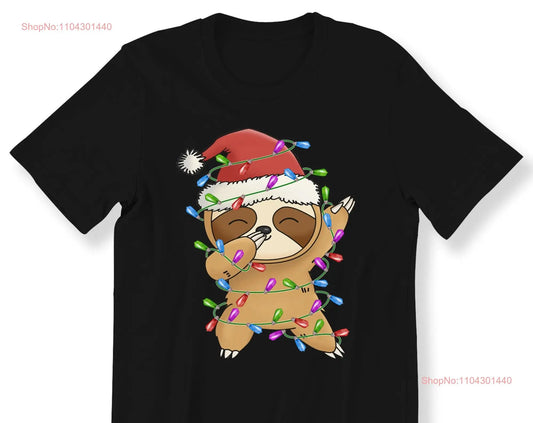 Sloth Dabbing Christmas T-Shirt